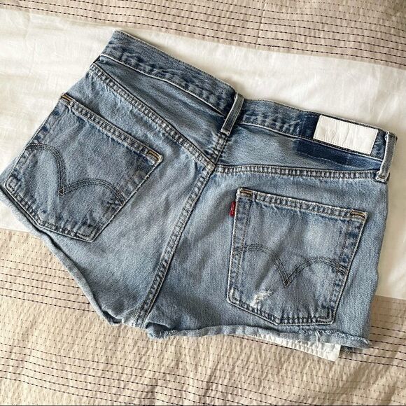 LEVI’S RE/DONE The Short Shorts Cut Off Pockets Show Jean Shorts - Picture 5 of 13